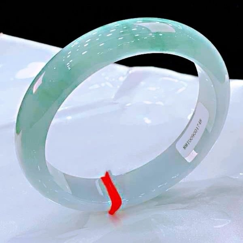 Brazalete de Jadeíta Natural d - Lighting reseña y precio
