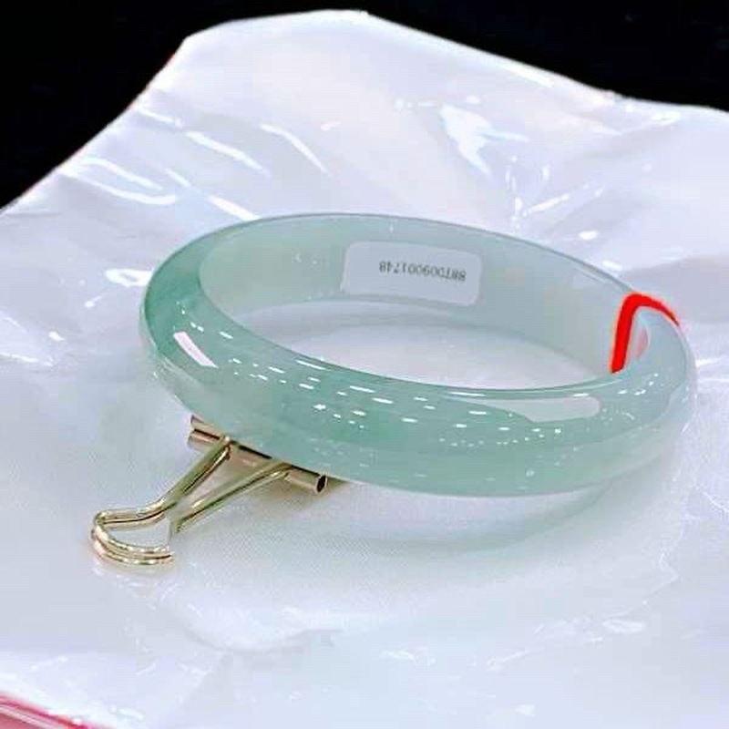 Brazalete de Jadeíta Natural d - Lighting reseña y precio